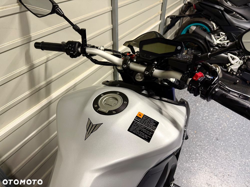 Yamaha MT - 10