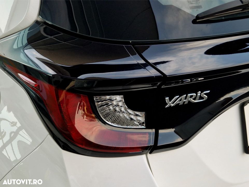 Toyota Yaris - 11
