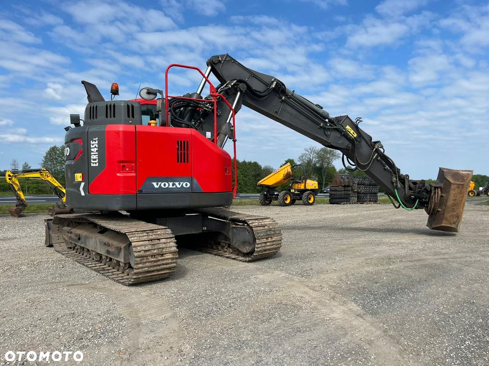 Volvo ECR145EL - 11