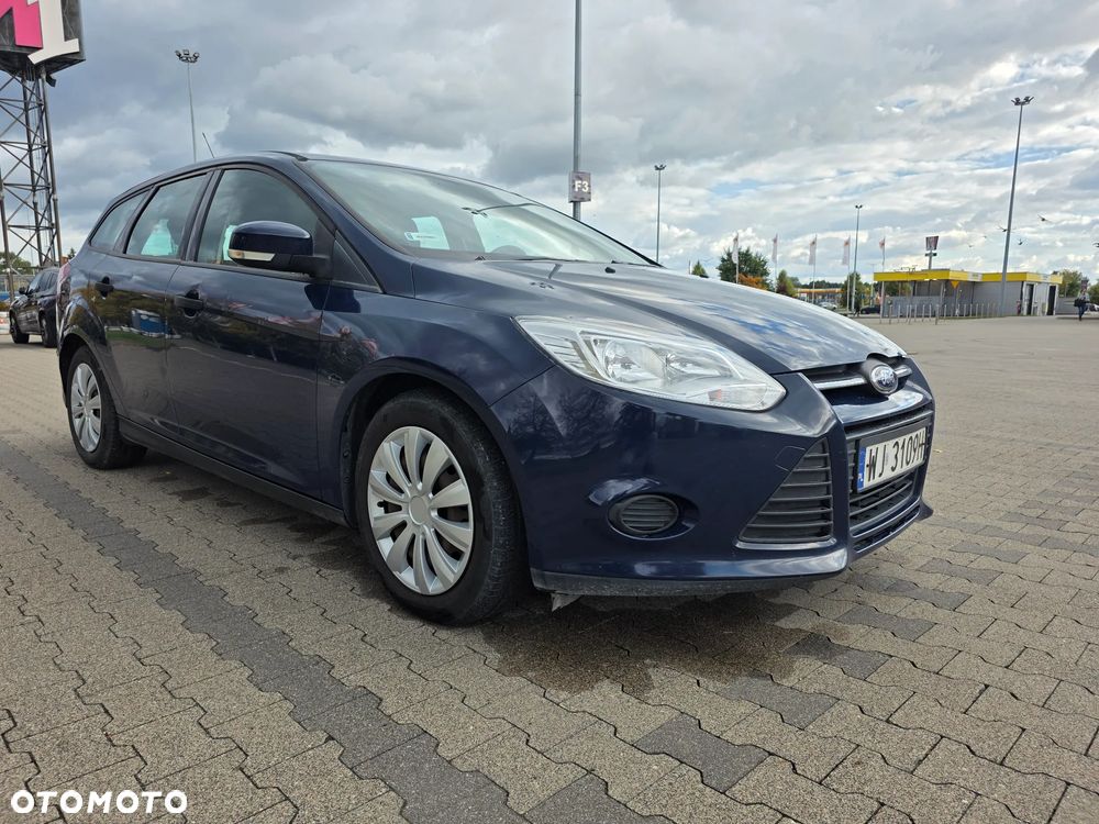 Ford Focus 1.6 TDCi Ambiente Start - 4