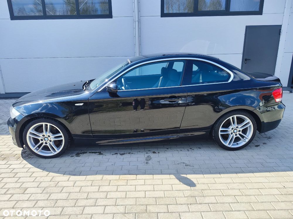 BMW Seria 1 123d DPF Edition Sport - 8
