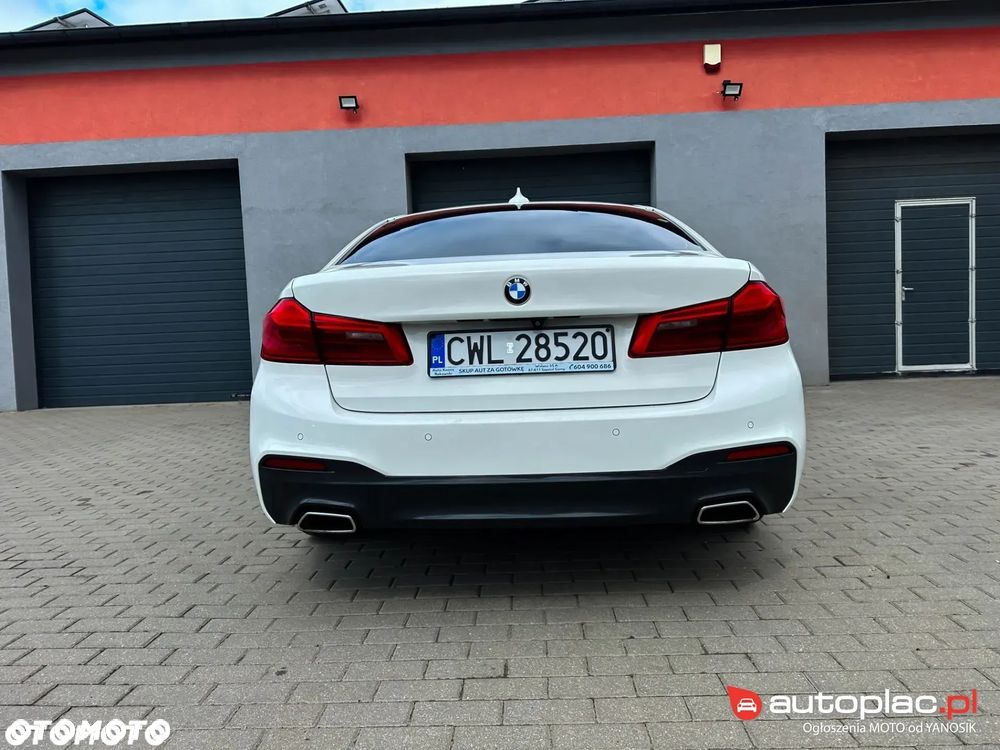 BMW Seria 5 520d M Sport sport - 17