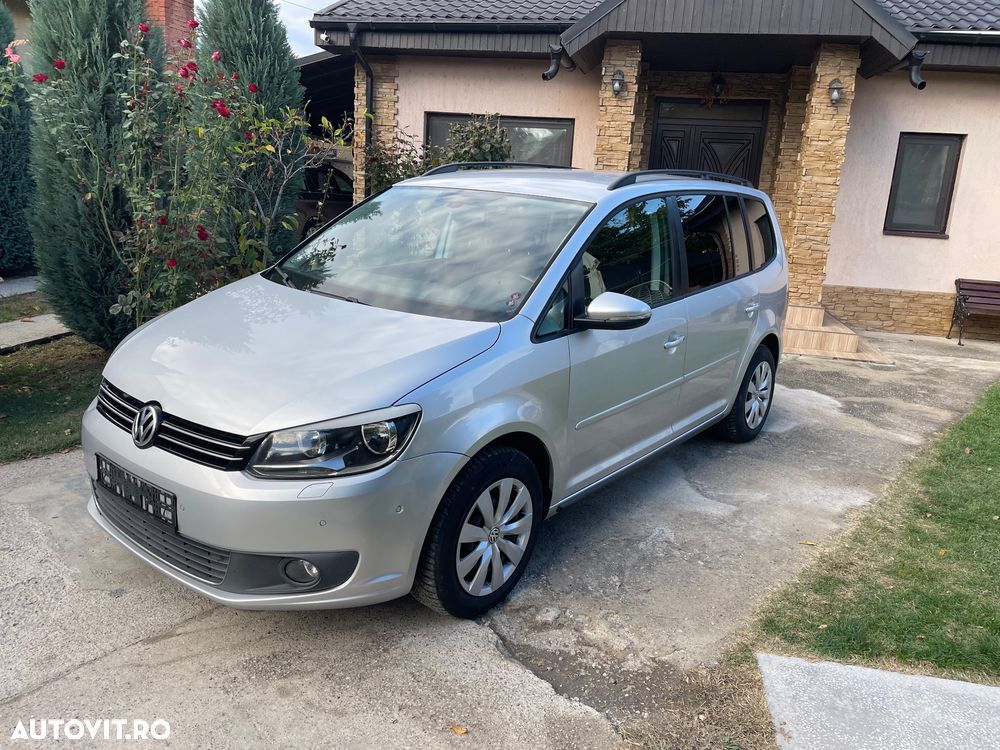 Volkswagen Touran - 1