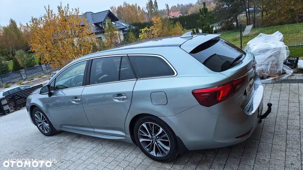 Toyota Avensis Touring Sports 1.8 Multidrive S Edition-S - 28