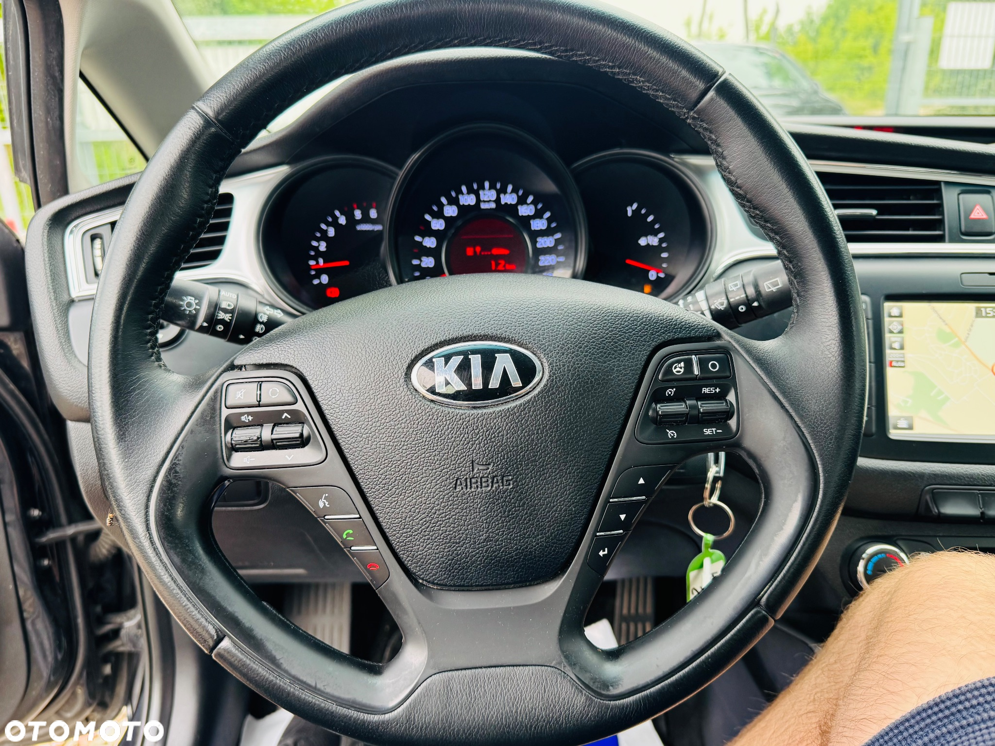 Kia Ceed 1.6 CRDi 136 ISG Spirit - 11