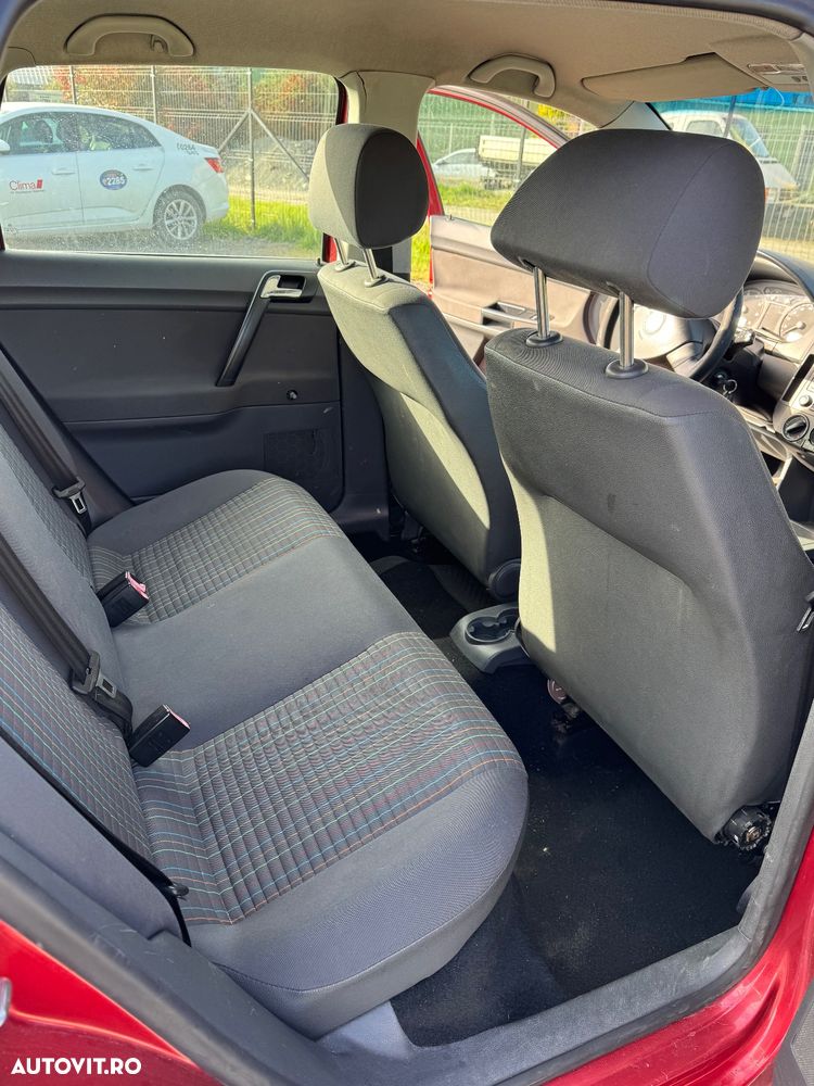 Volkswagen Polo - 15