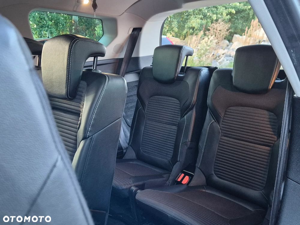 Renault Scenic TCe 140 GPF BOSE EDITION - 33