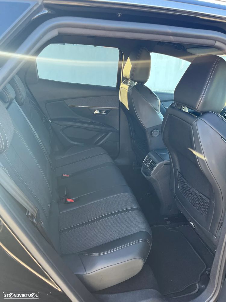 Peugeot 3008 1.5 BlueHDi GT Line J19 EAT8 - 7