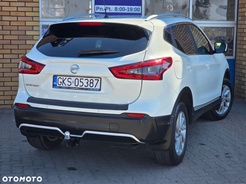 Nissan Qashqai 1.5 dCi N-Connecta - 19