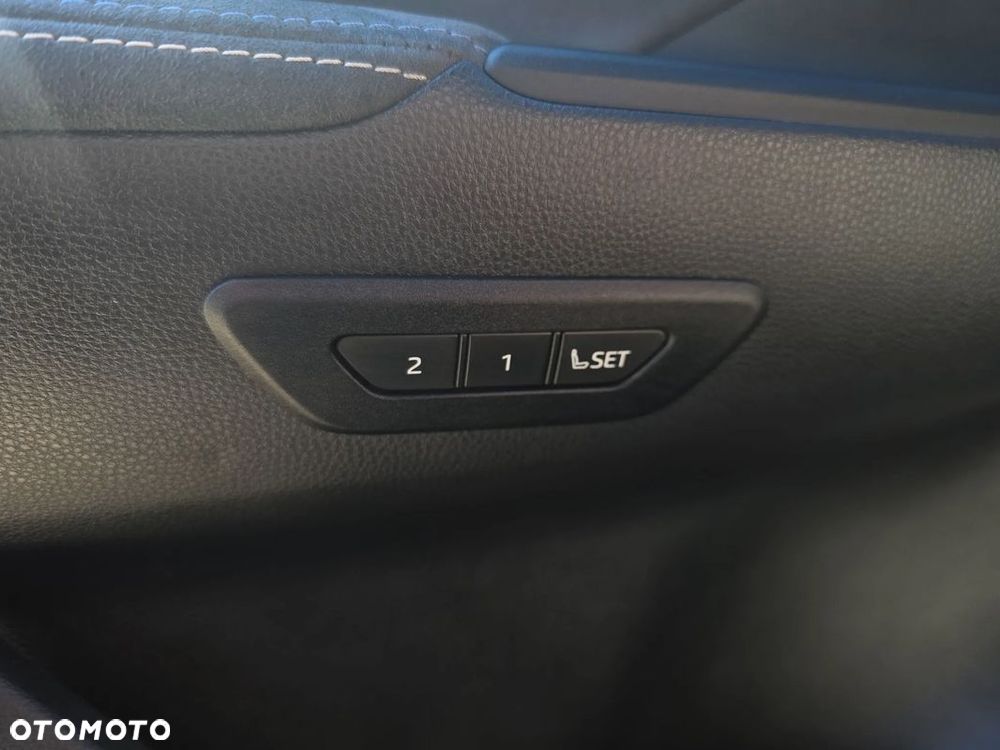 Toyota C-HR 1.8 Hybrid Executive - 25