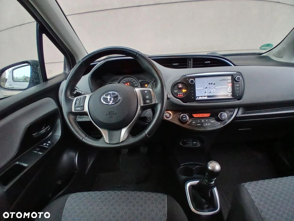 Toyota Yaris 1.33 VVT-i Comfort - 26