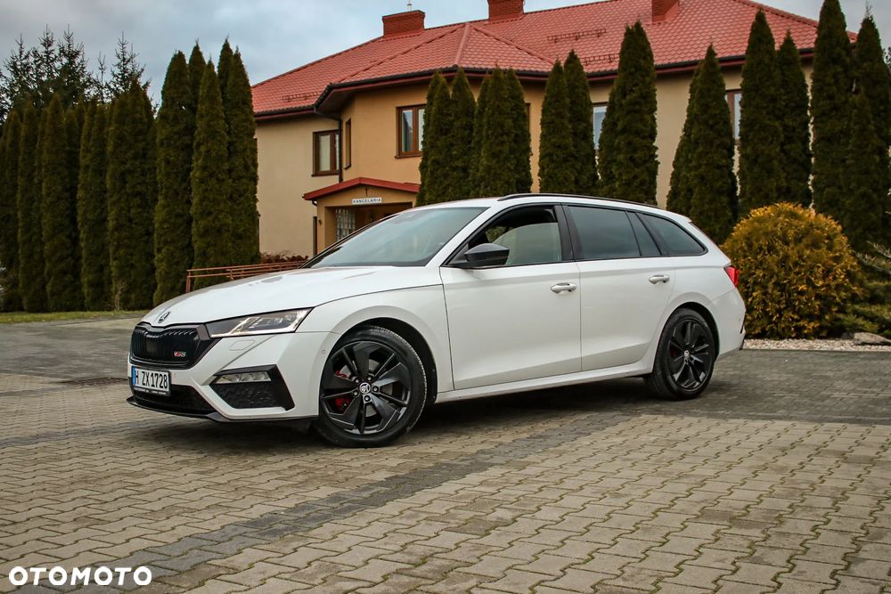 Skoda Octavia 2.0 TDI DSG 4x4 RS Plus - 5