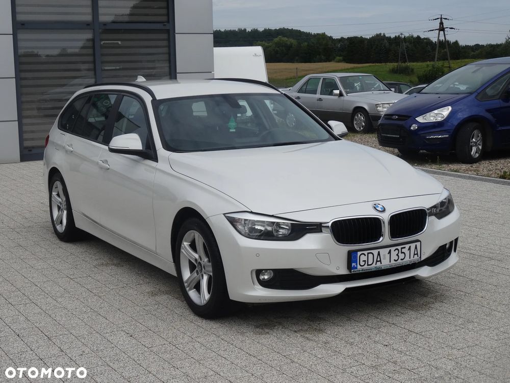 BMW Seria 3 318d