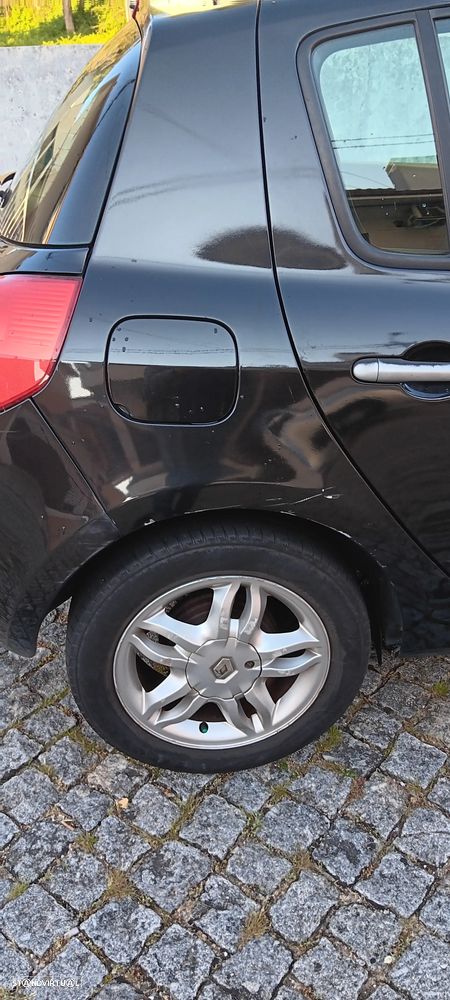 Renault Clio 1.2 16V Dynamique - 6