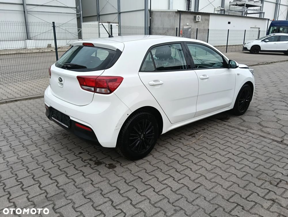 Kia Rio 1.2 Spirit - 8