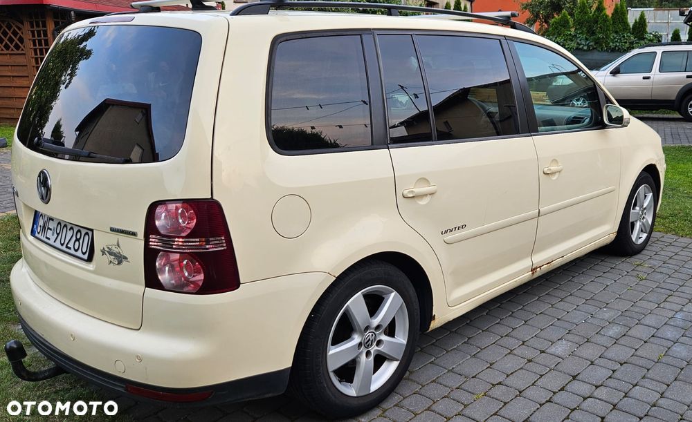 Volkswagen Touran 1.9 TDI DPF United - 20