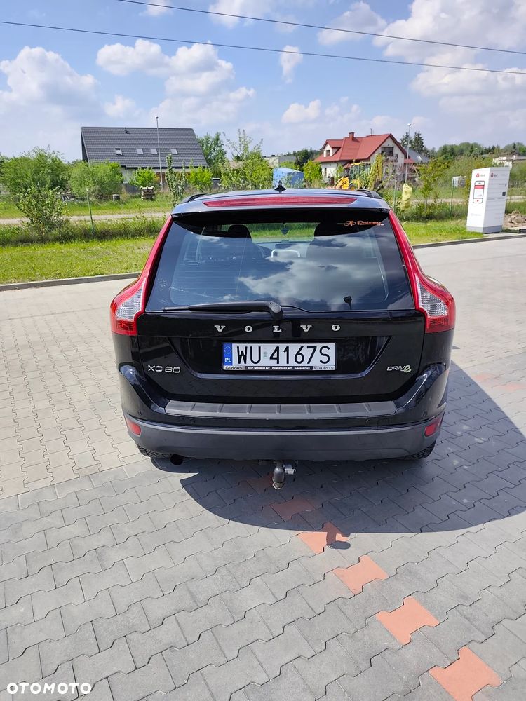 Volvo XC 60 D3 Kinetic - 4