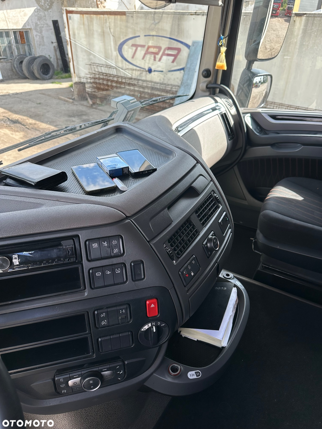 DAF 106 - 6