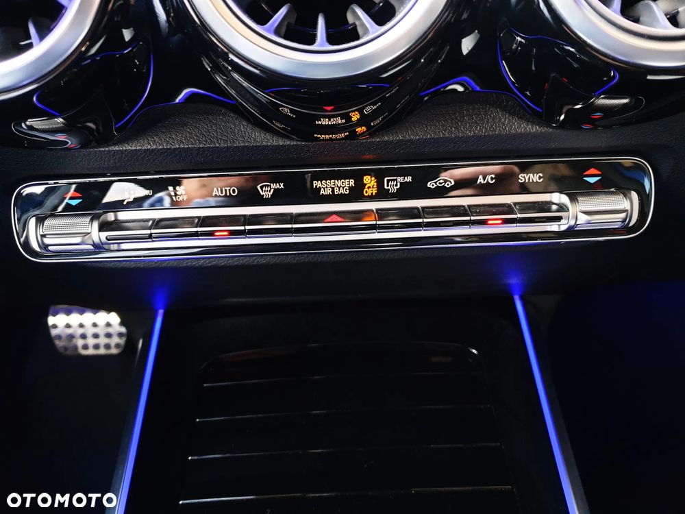 Mercedes-Benz GLB AMG 35 4-Matic - 30