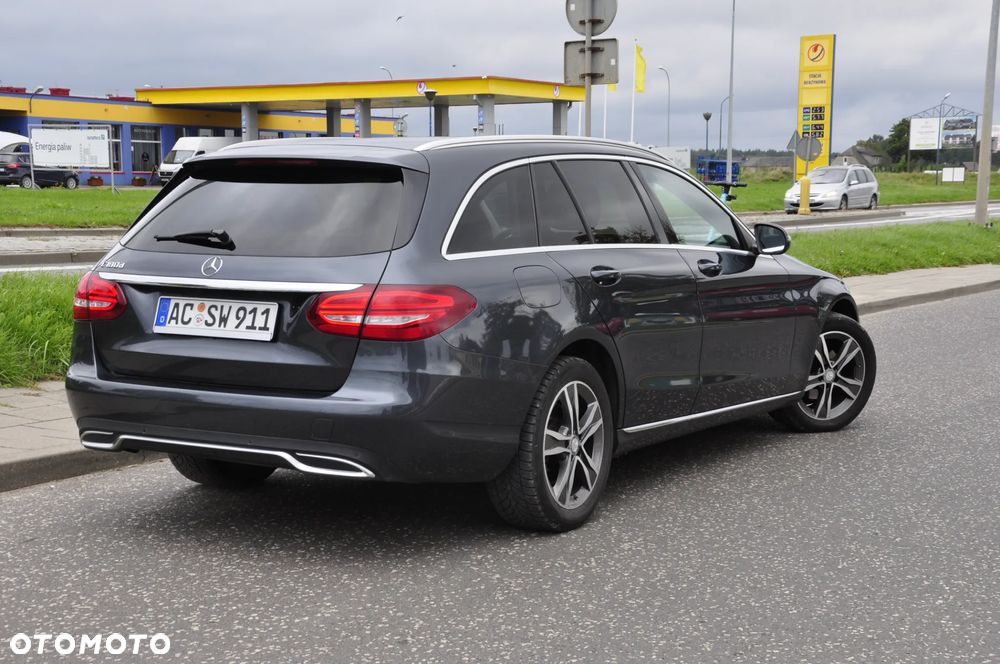 Mercedes-Benz Klasa C 180 (BlueTEC) d T 7G-TRONIC Avantgarde - 5