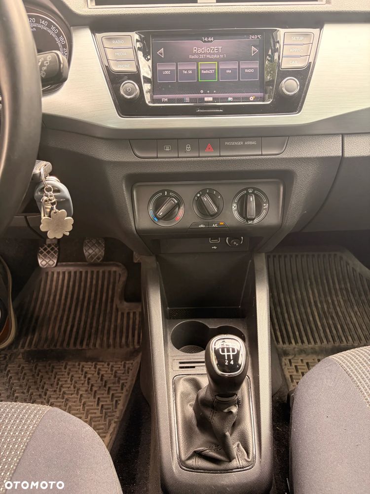 Skoda Fabia 1.0 TSI Ambition - 19