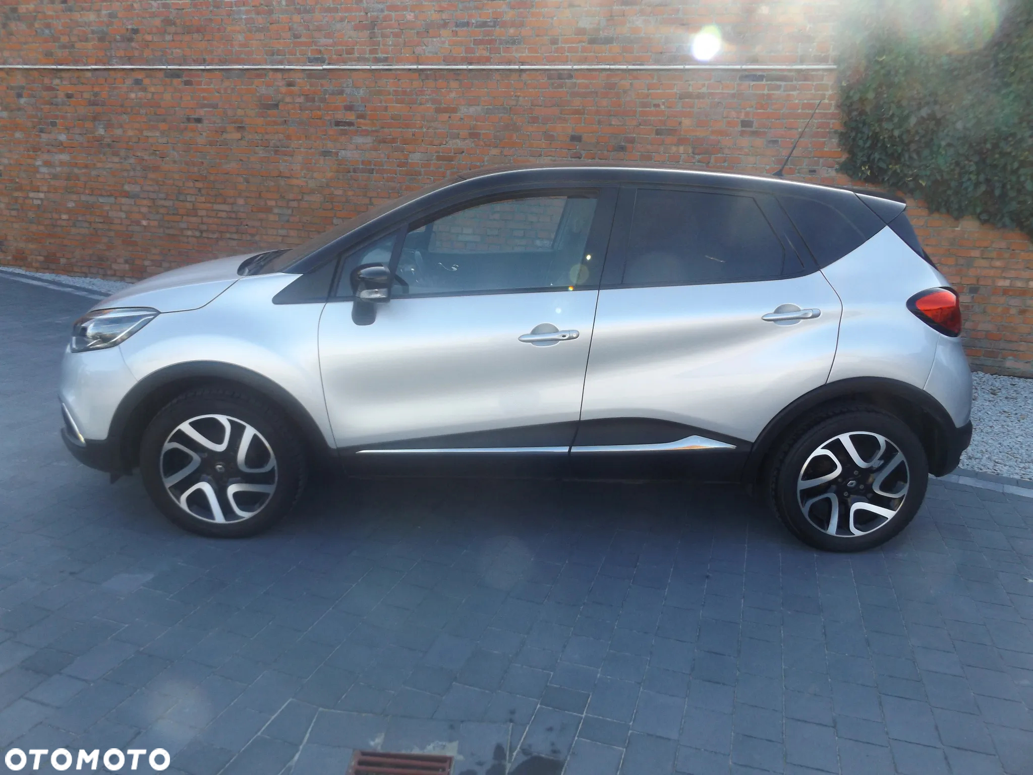 Renault Captur (ENERGY) TCe 90 INTENS - 4