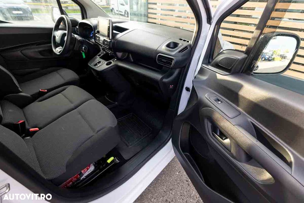 TOYOTA Proace 2024 — imagine 23