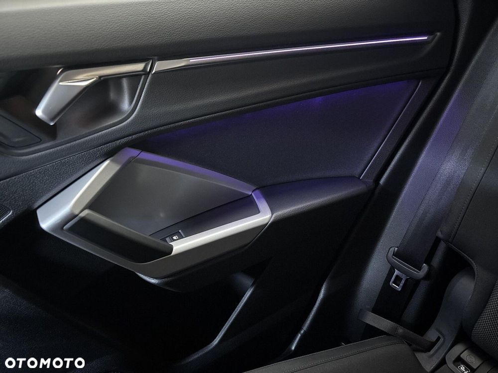 Audi Q3 Sportback - 24