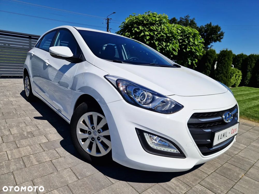 Hyundai i30 blue 1.4 Classic Navigation - 11