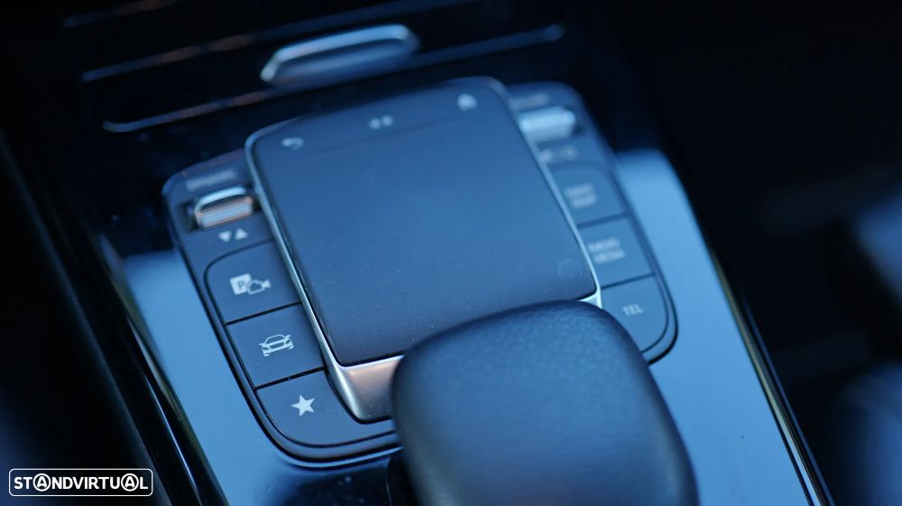 Mercedes-Benz CLA 180 d Shooting Brake Progressive Aut. - 32