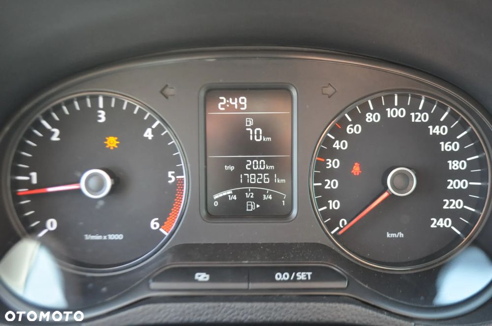 Volkswagen Polo 1.6 TDI Blue Motion Technology MATCH - 18