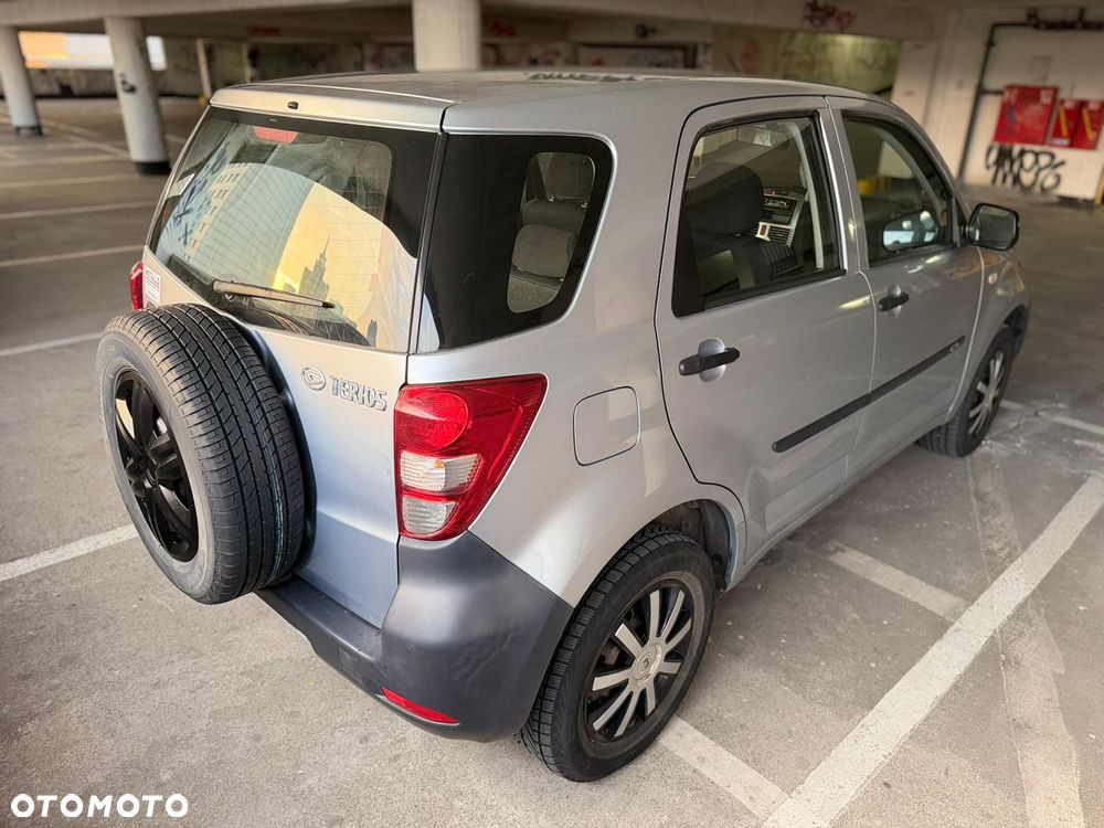 Daihatsu Terios 2WD - 7