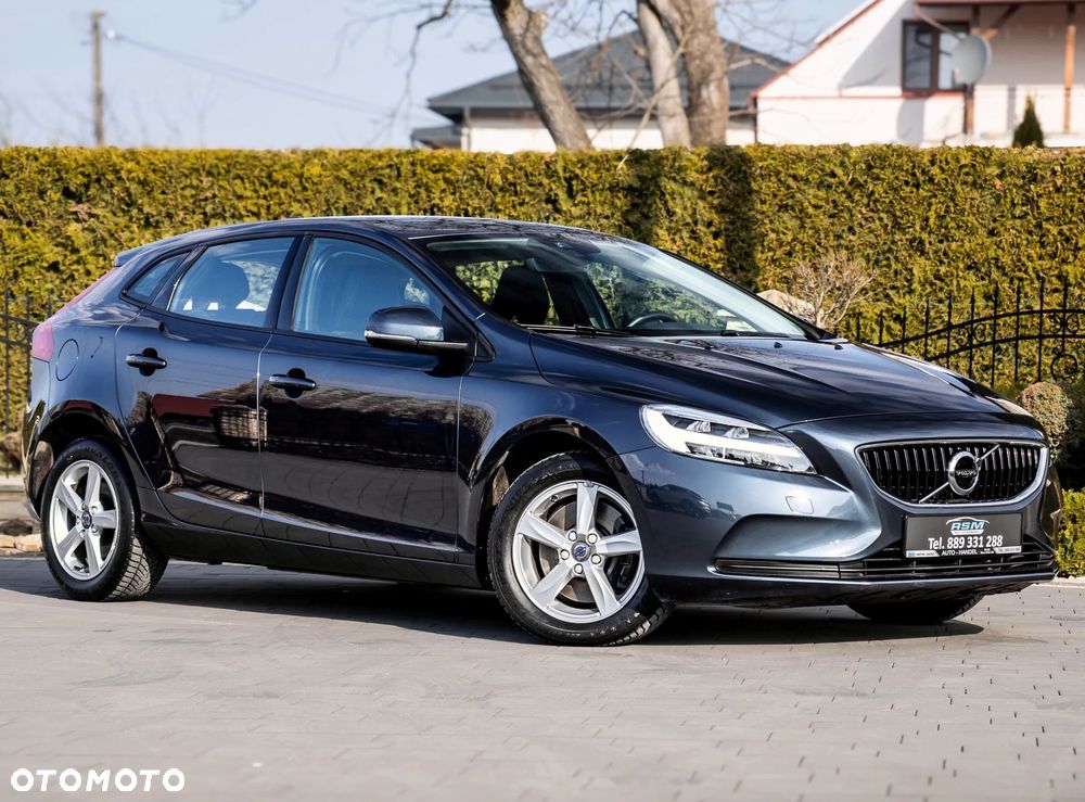 Volvo V40 T2 Drive-E Momentum - 11