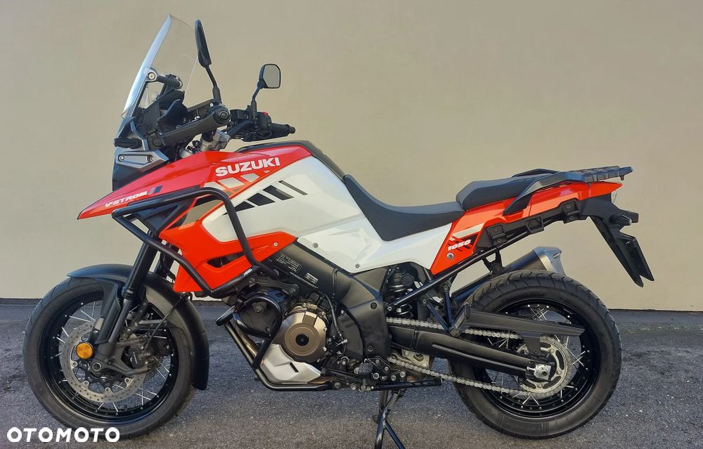 Suzuki V-STROM