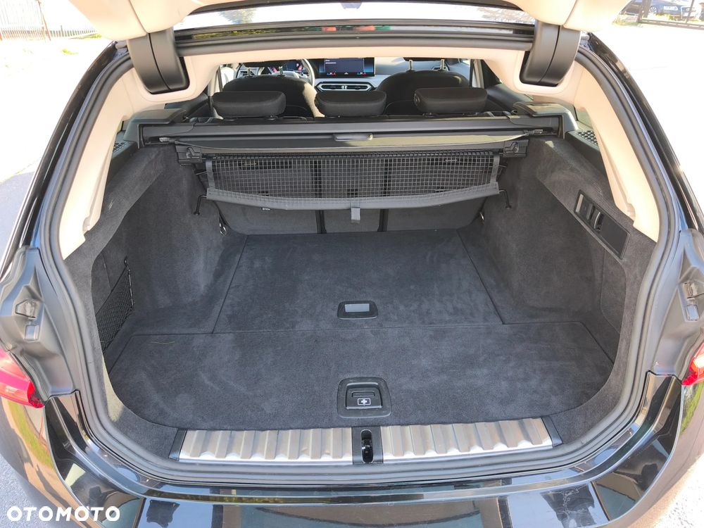 BMW Seria 3 318i Advantage - 18