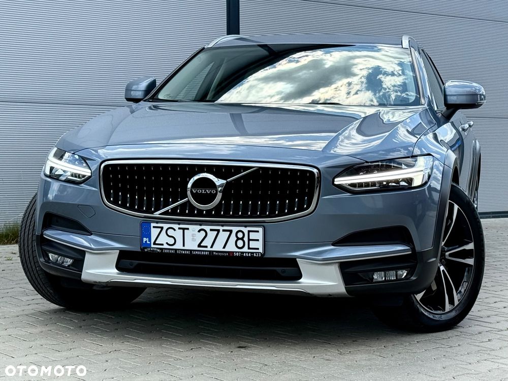 Volvo V90 Cross Country D5 AWD - 3