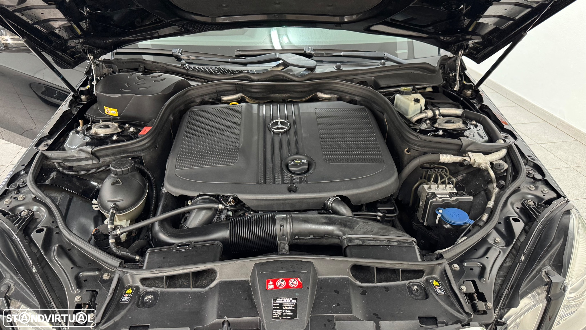 Mercedes-Benz E 250 CDi Avantgarde BE 4-Matic 150g - 35