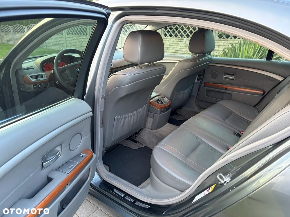BMW Seria 7 730d - 13