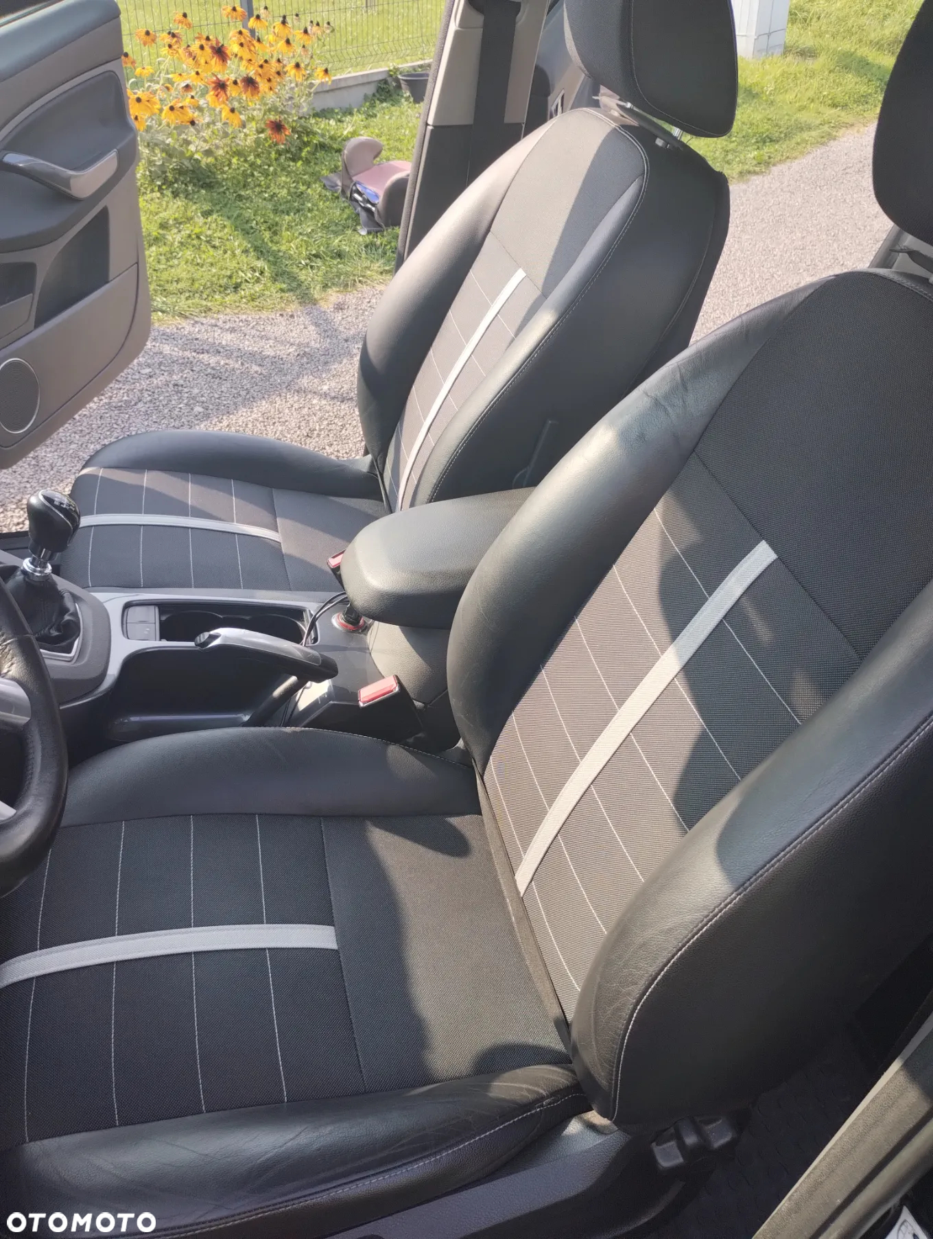 Ford Kuga 2.0 TDCi 4x4 Titanium - 4