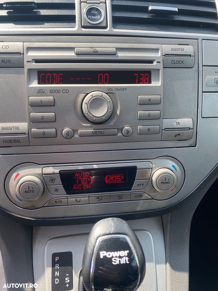 Ford Kuga 2.0 TDCi 4WD Powershift Titanium - 17