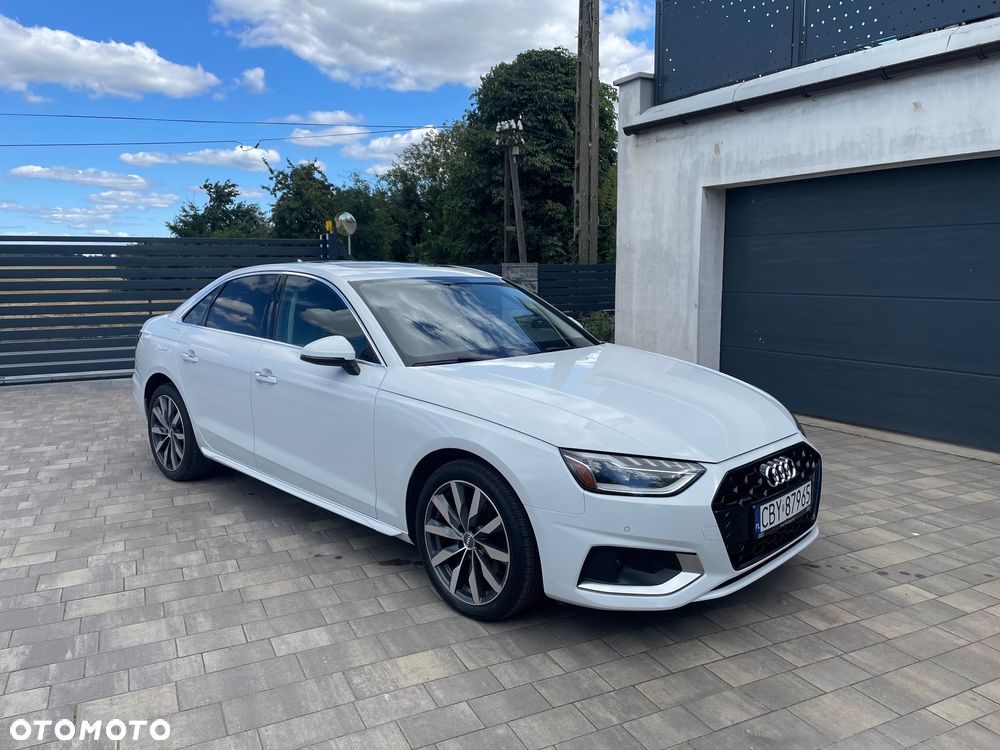 Audi A4 Limousine 40 TFSI S tronic design - 1