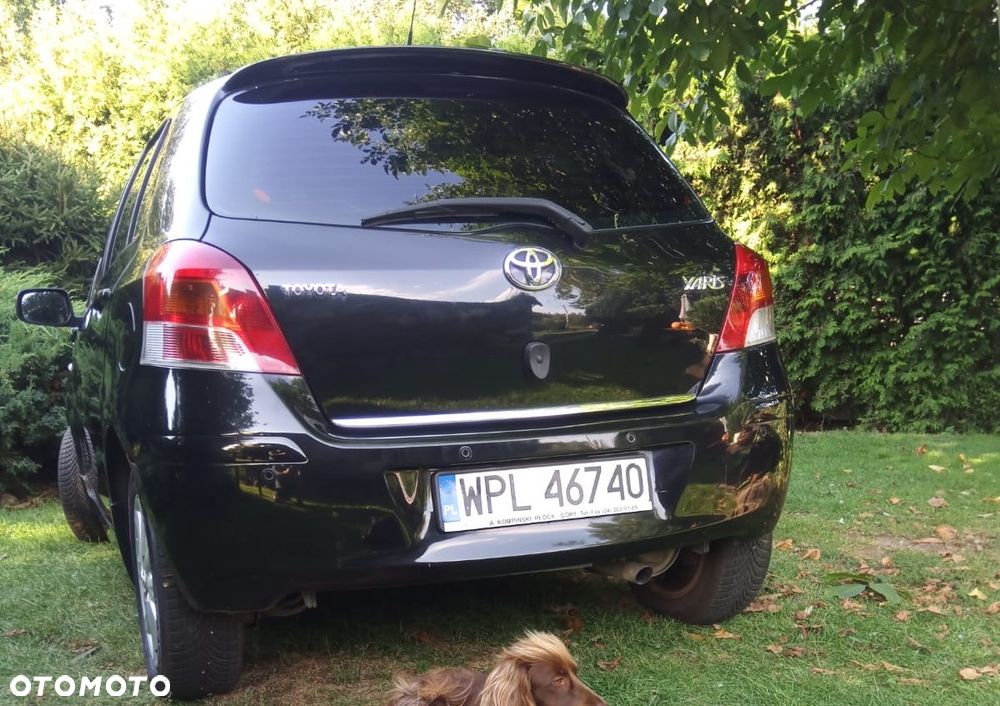 Toyota Yaris - 4