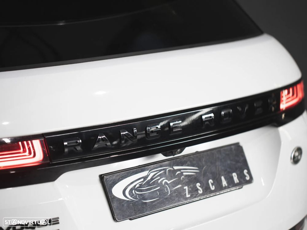 Land Rover Range Rover Evoque P300e R-Dynamic HSE - 13