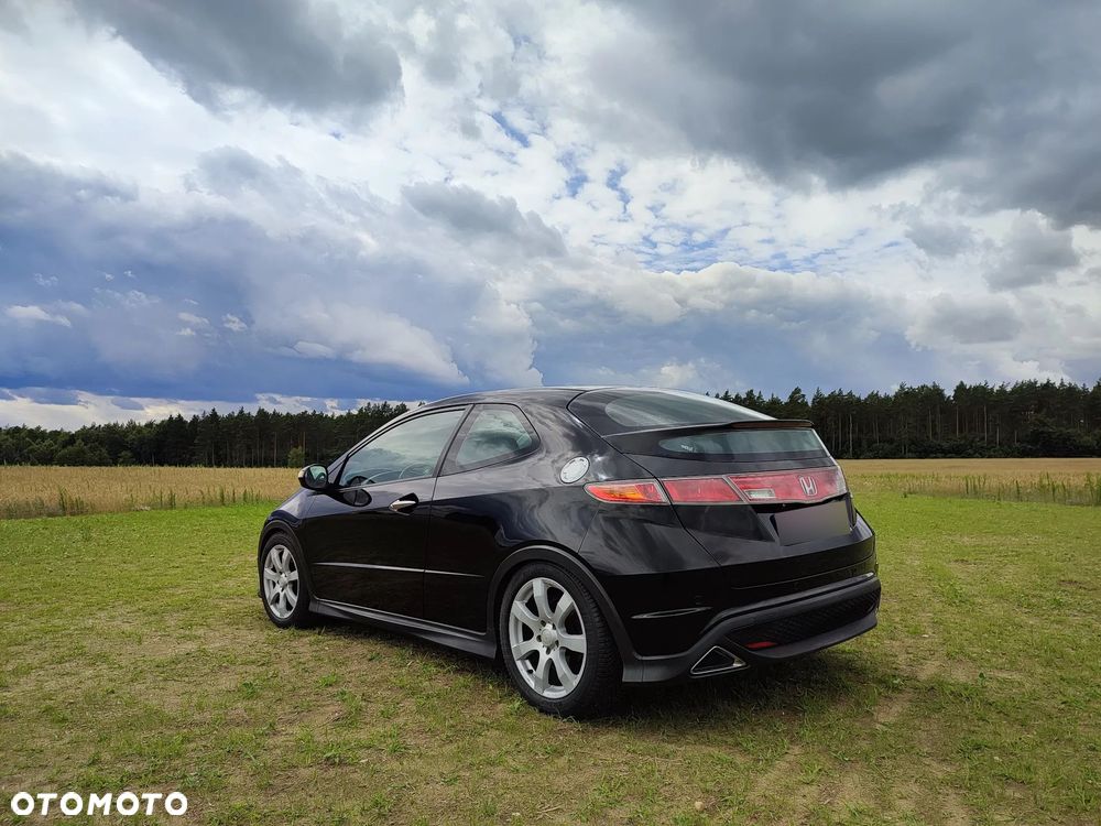 Honda Civic 2.2i-CTDi TypeS - 4