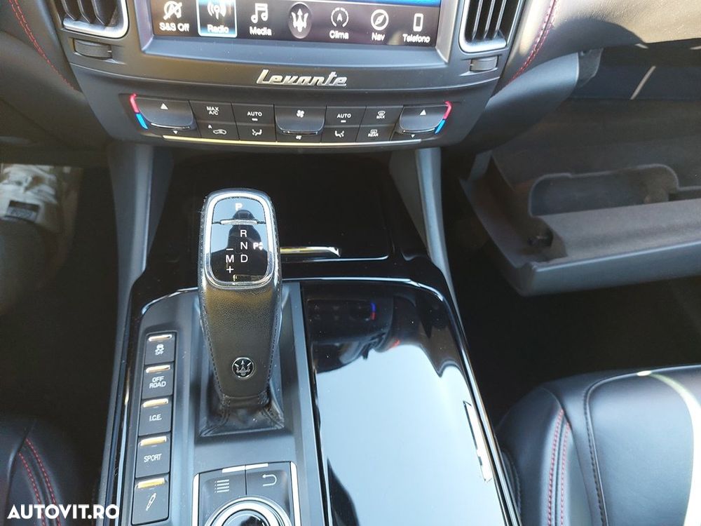 Maserati Levante Q4 GranSport - 8