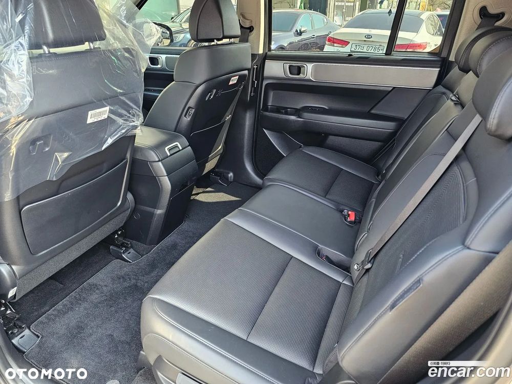 Hyundai Santa Fe - 12