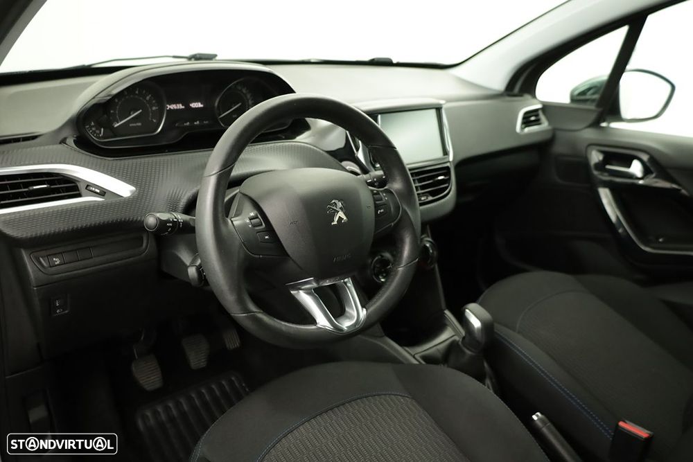 Peugeot 208 1.2 PureTech Active - 7