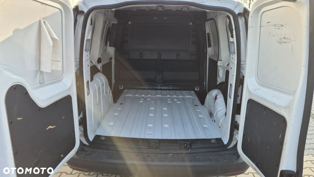 Volkswagen Caddy - 9