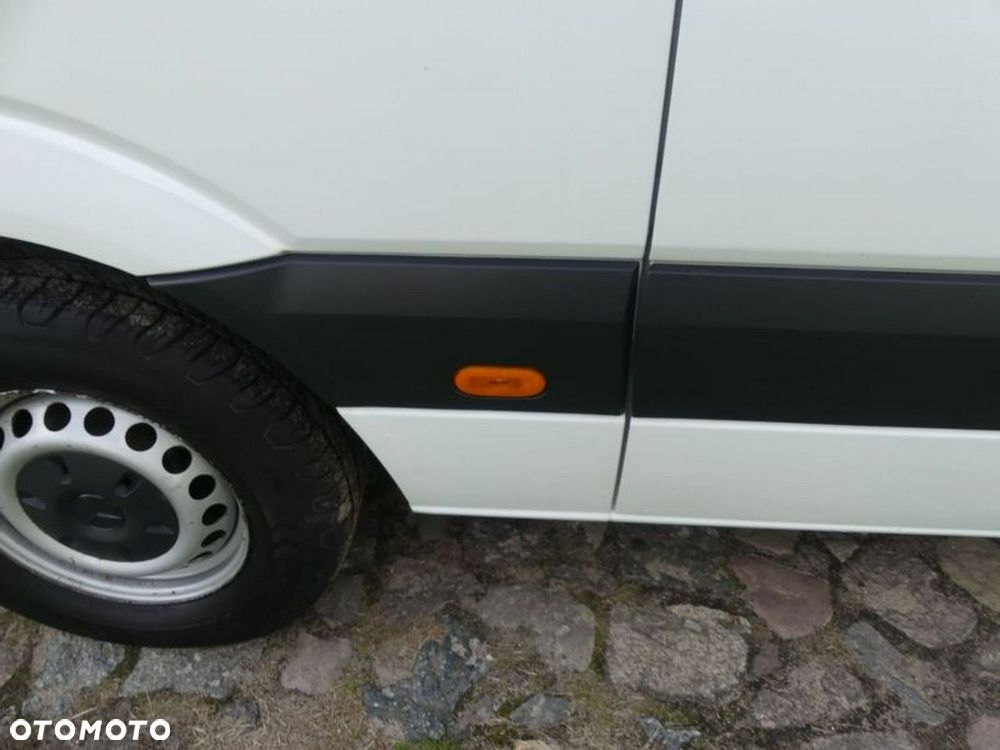 Mercedes-Benz Sprinter - 18