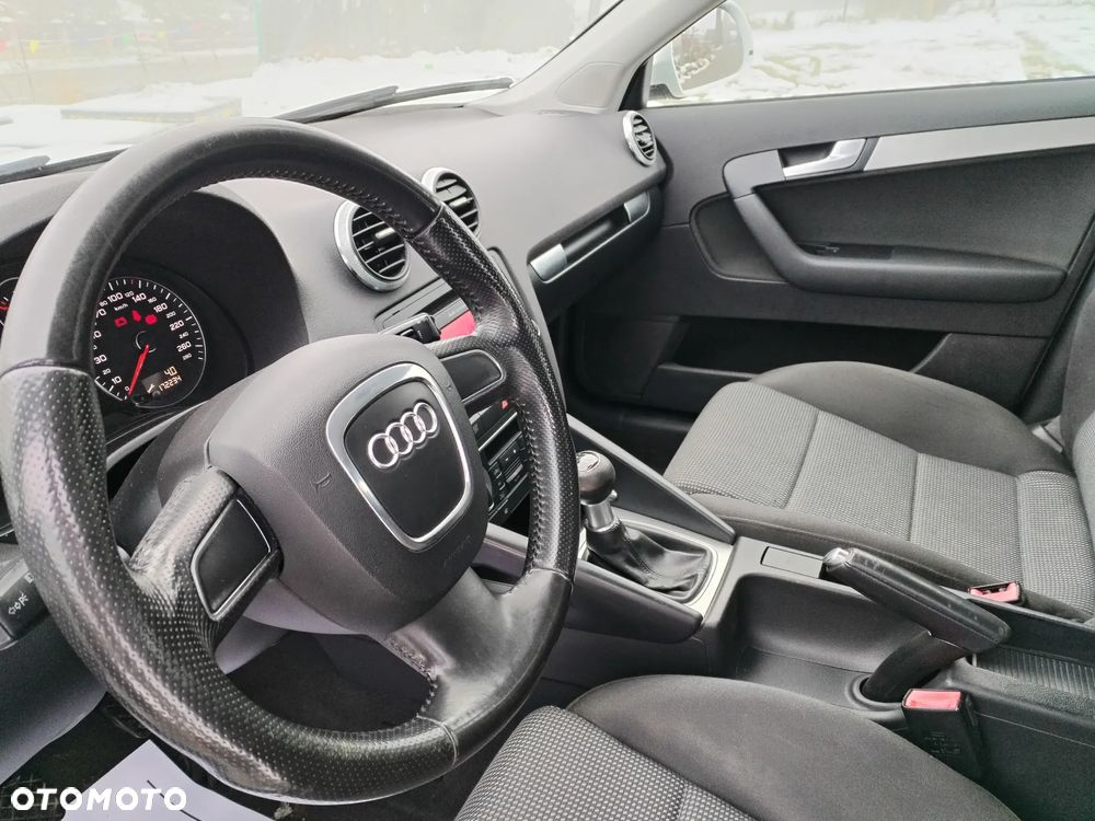 Audi A3 Sportback - 24